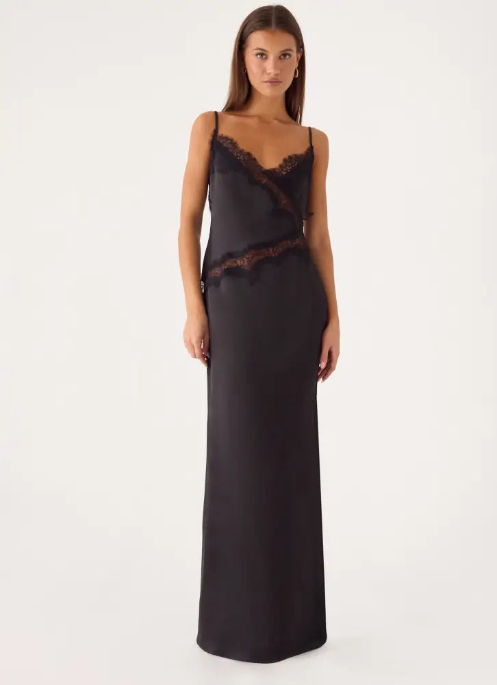 Velisse Maxi Dress - Black - Maxi Dresses