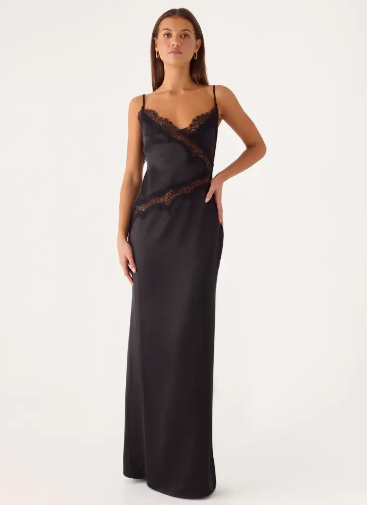 Velisse Maxi Dress - Black - Maxi Dresses
