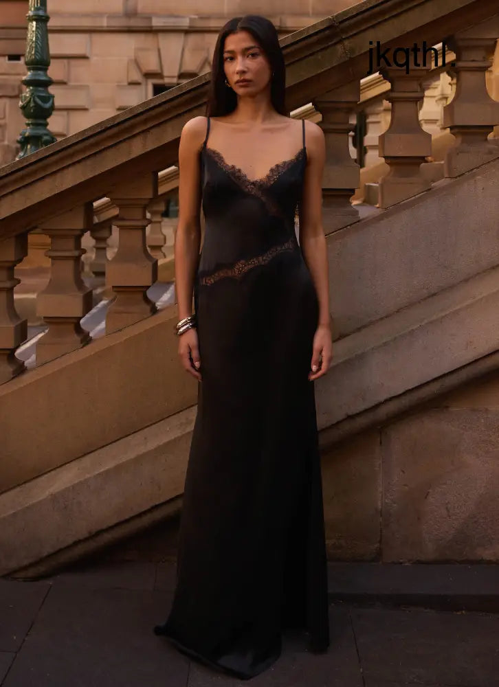 Velisse Maxi Dress - Black - Maxi Dresses